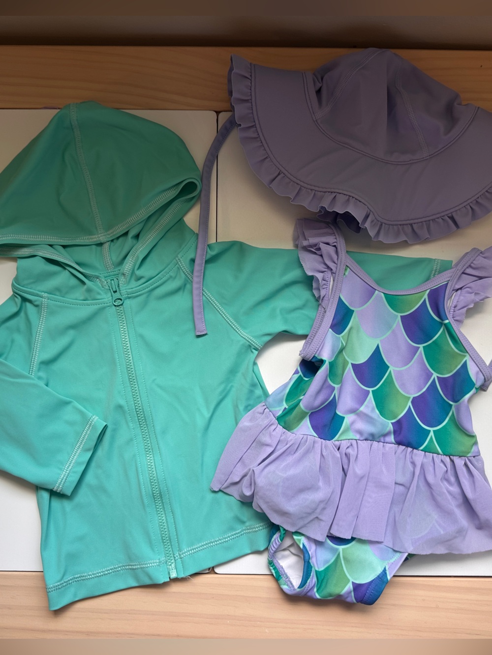 Hanna Andersson Purple Mermaid Swimsuit Teal Rash Guard Sun Hat Set 6-12m 70cm